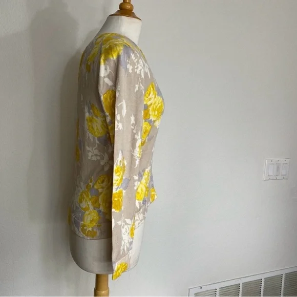 Charter Club Women's Tan Golden Watercolor Floral Soft Button Cardigan Size M - Picture 4 of 15